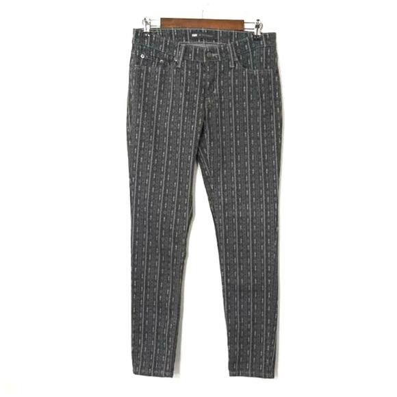Levis 524 Too Super Low Gray Tribal Print Straight Leg Jeans Sz 29 - Picture 1 of 8